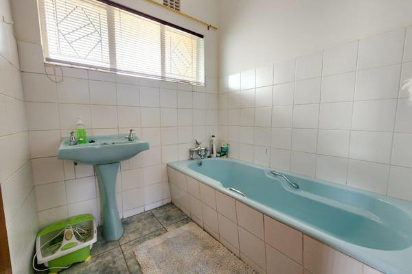 4 Bedroom Property for Sale in Amalinda Eastern Cape